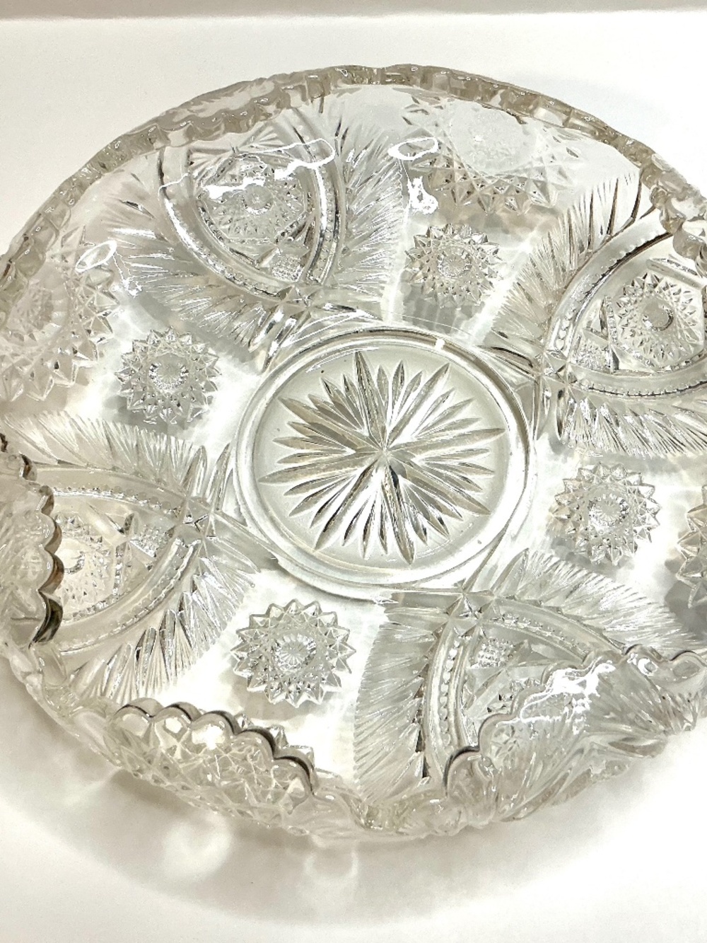 Clear Pressed Glass Bowl 8 in Starburst Pattern Decorative Glossy Round